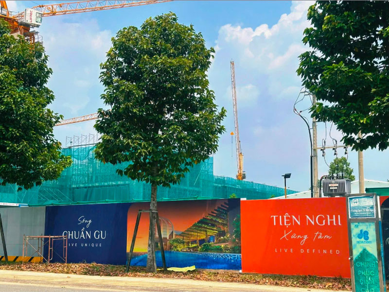 Công Trường The Nest "Lên Đồ" Rực Rỡ